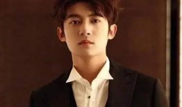 演员成毅最新爆料图片视频,揭秘幕后故事，精彩瞬间尽收眼底