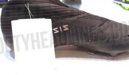 足球鞋最新爆料视频,最新爆料视频带你领略尖端科技与时尚设计